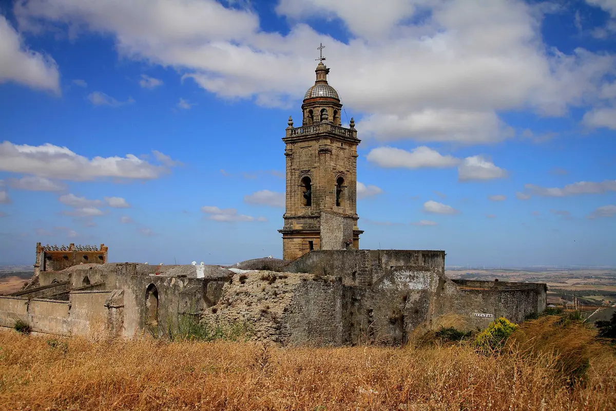 Castle and church of Santa María la Coronada, Medina Sidonia